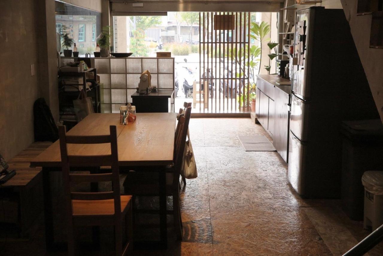 Walk Home Hostel Chiayi City Dış mekan fotoğraf